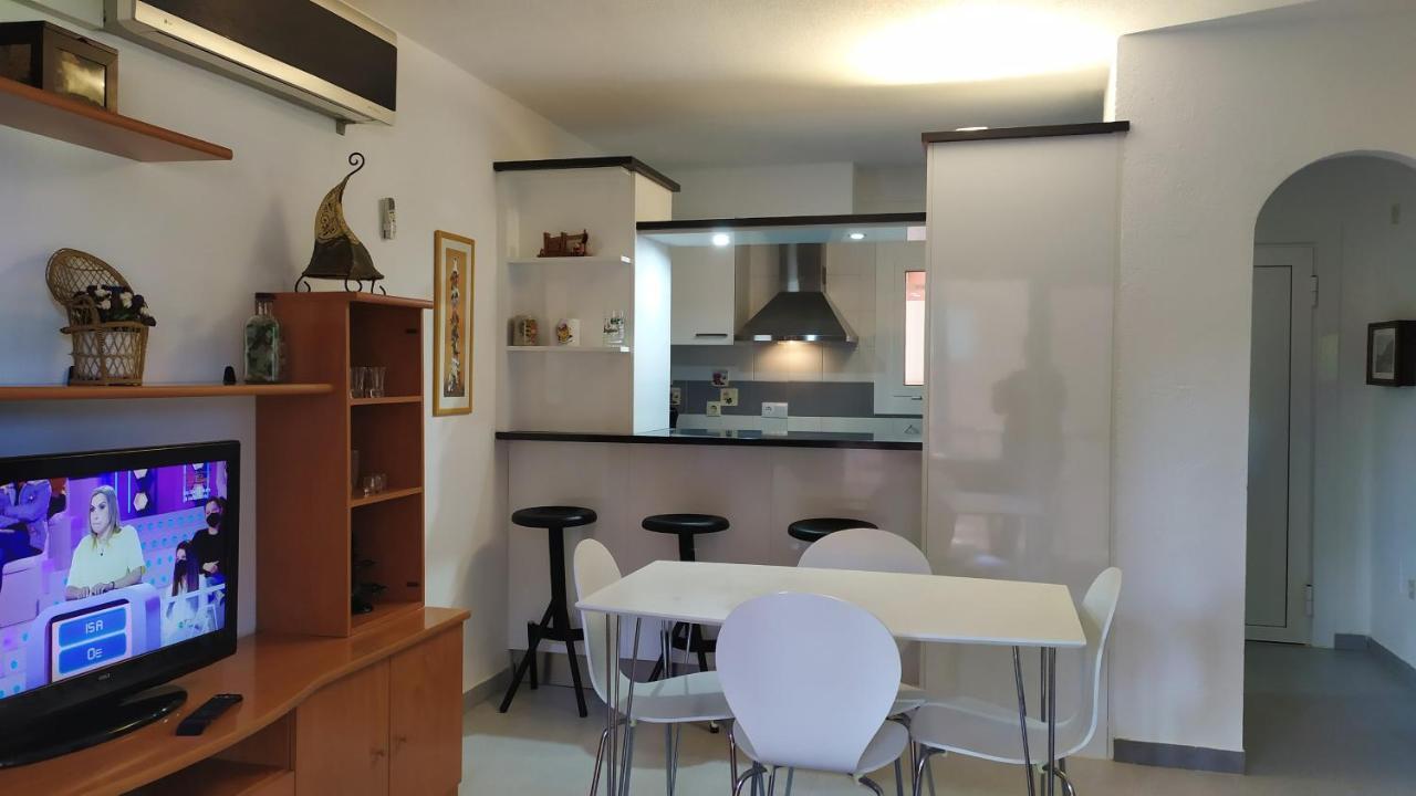 Bonito Apartamento, Con Piscina, Excelente Wifi Y Aire Acondicionado Pals Exterior photo
